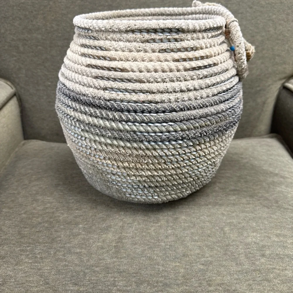 Rodeo Rope Lariat Custom Basket Bowl Excellent condition. - Picture 3 of 10